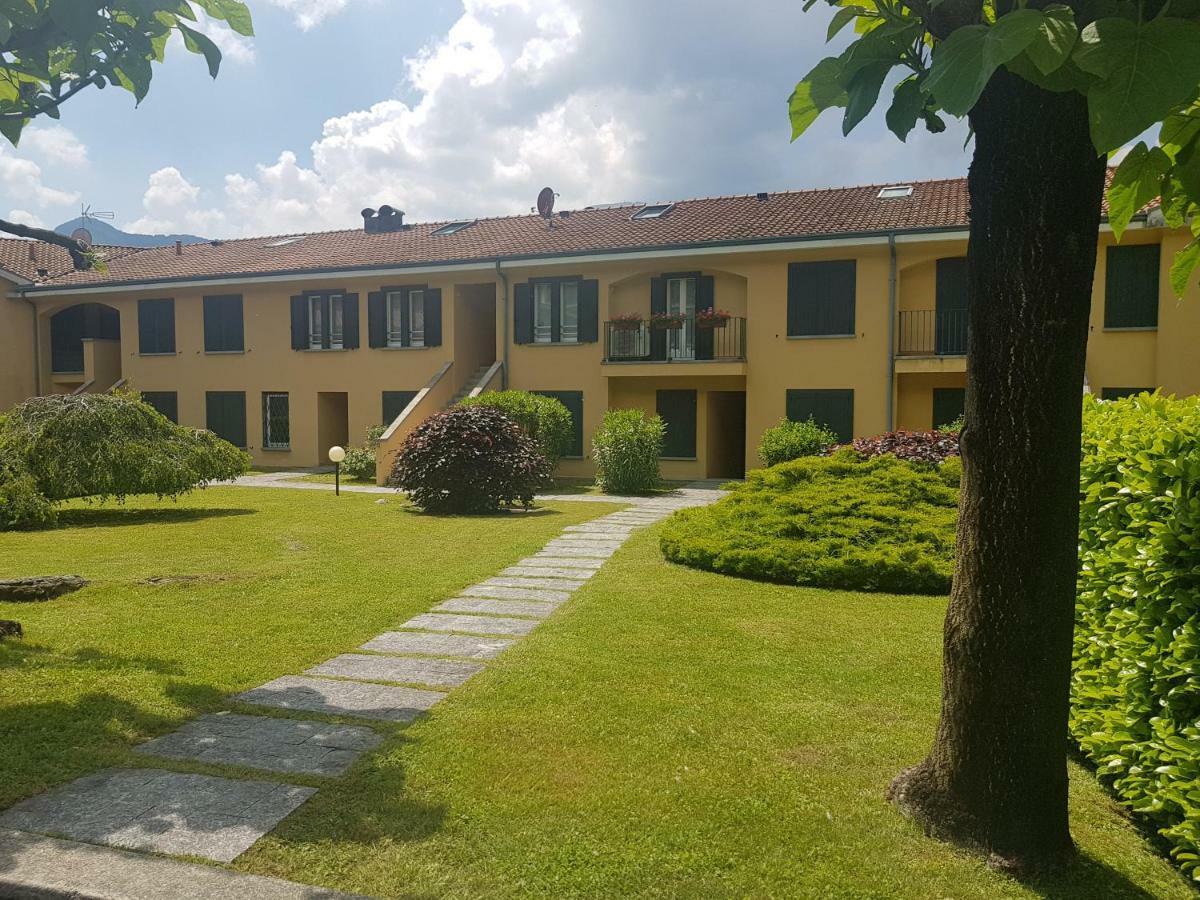 Foresteria Lombarda La Spiaggia Lierna Exterior foto